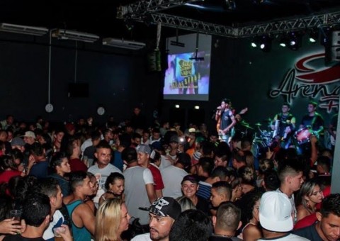 Arena Pub tem esquenta para o show da banda Cavaleiros do Forró