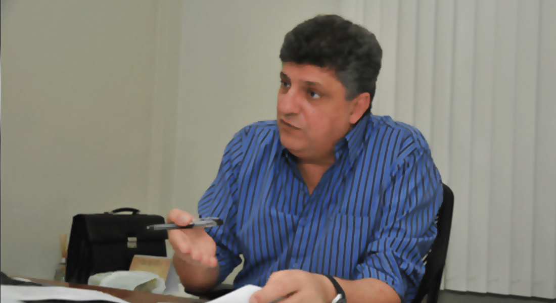 Advogados de Raul Zaidan chegam na sede da Polícia Federal em Manaus