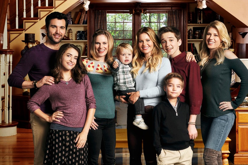 3ª temporada de Três é Demais ganha novo trailer fofo. Assista