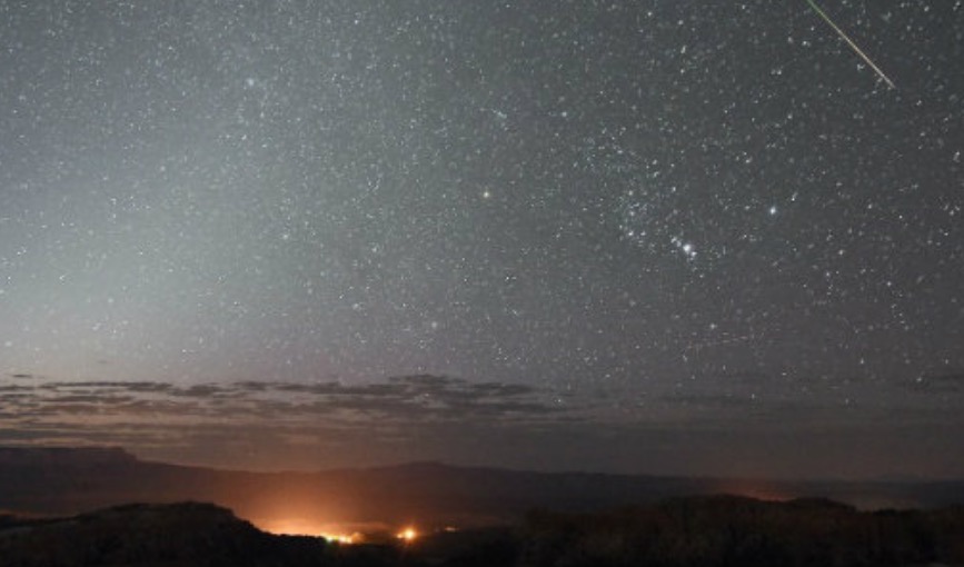 Melhor chuva de meteoros do ano poderá ser vista hoje