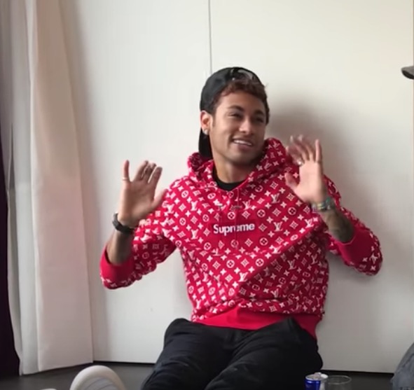 Neymar quebra o silêncio sobre Bruna Marquezine e Demi Lovato