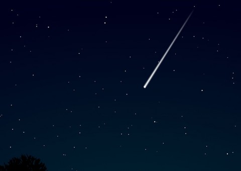 Saiba o melhor horário para ver chuva de meteoros em Manaus