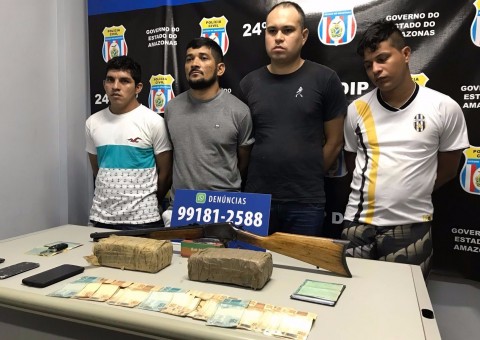 Homens são presos após ousada entrega de drogas em avenida de Manaus