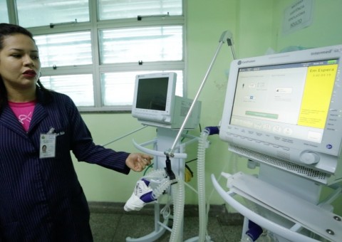 Sala de urgência e emergência da Fundação Hemoam ganha novos equipamentos