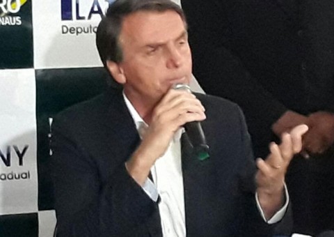 OAB-AM responde à declaração polêmica de Bolsonaro em Manaus