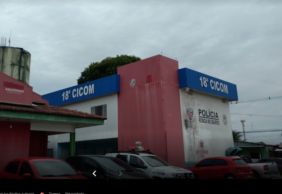 Foragido é preso após matar cachorro a terçadadas em Manaus