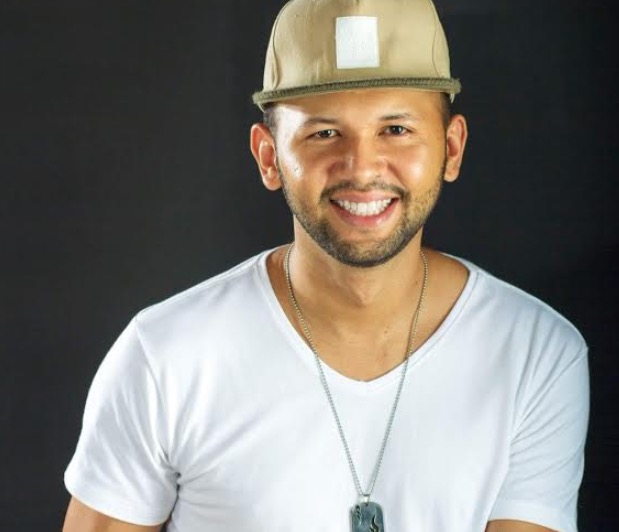 Meia Noite Acaba tem 'Noite do Décimo Terceiro' neste sábado