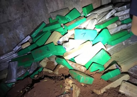Polícia descobre bunker com mais de uma tonelada de drogas 