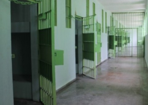 Presos da 'Custo Político' são levados para CDPM 2 sem privilégios, diz Seap