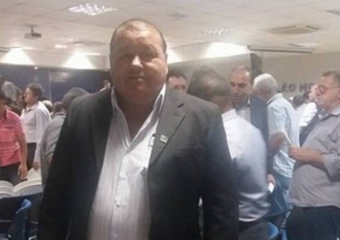 Polícia prende três suspeitos de executar prefeito