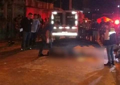 Homem sai pra beber com amigo e é morto com tiro na cabeça em Manaus