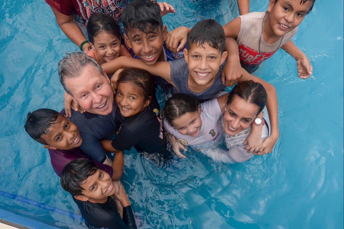 Prefeito Arthur Neto reinaugura complexo esportivo Amadeu Teixeira