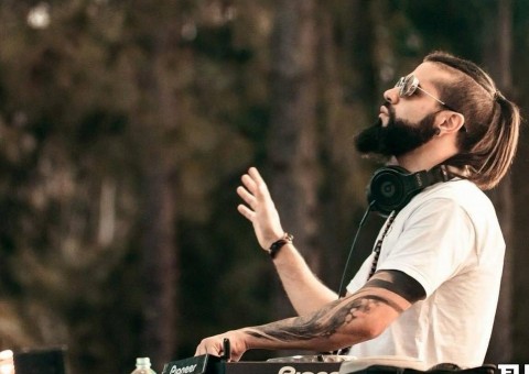 Tragédia: Palco desaba e mata DJ em festa rave
