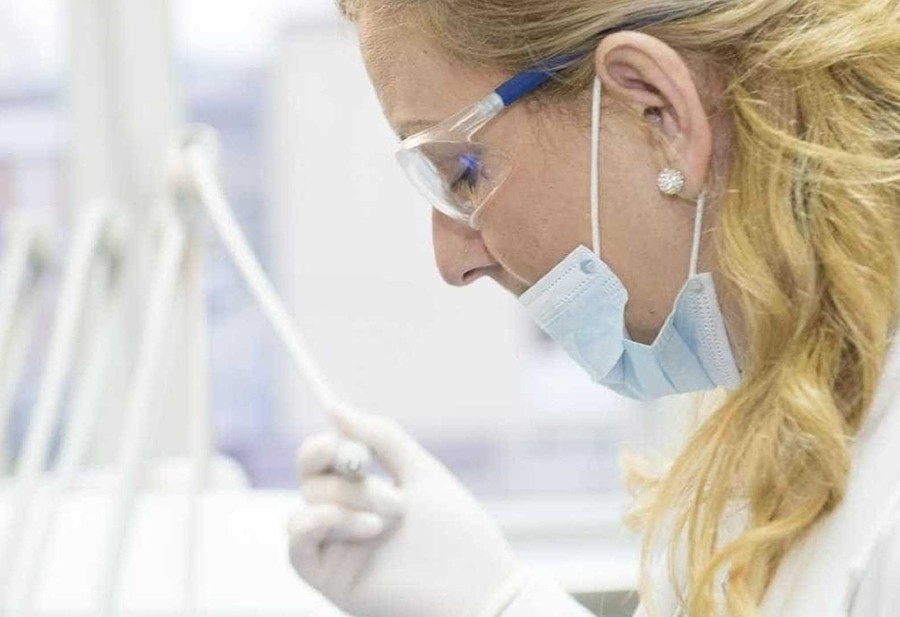Justiça proíbe dentistas de aplicar botox em pacientes