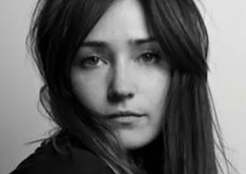 Atriz de 'Quase Anjos' é encontrada morta após mensagem misteriosa no Twitter