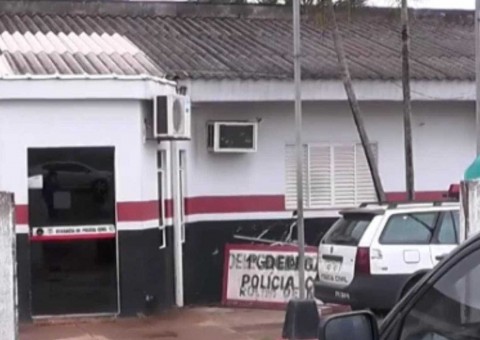 Mulher é presa suspeita de estuprar garoto de 14 anos