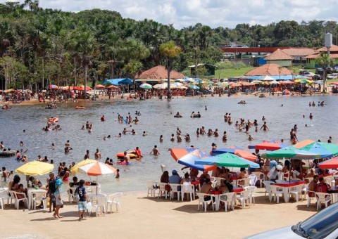 Trinta mil pessoas são esperadas no Réveillon 2018 de Rio Preto da Eva