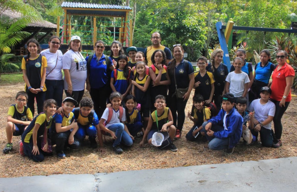 Oficina prepara alunos e professores para educação em espaço não formal