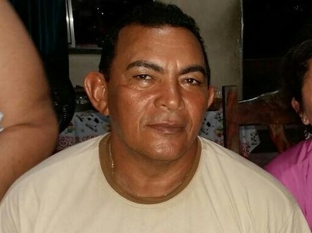 Comerciante reage a assalto e é morto na frente da família em Manaus