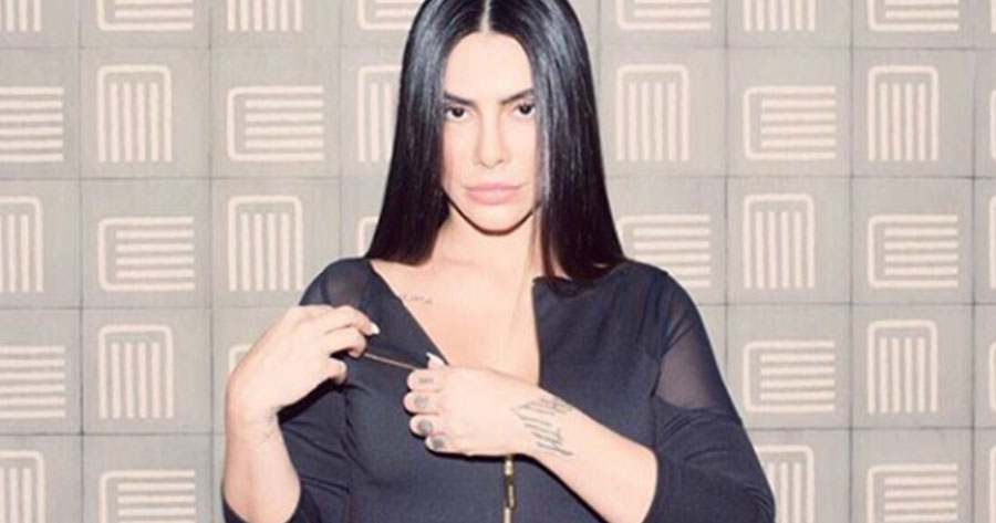 Cleo Pires posa sensual com lingerie preta e leva fãs à loucura