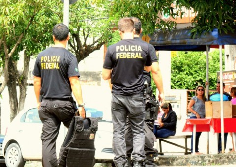 Ex-primeira dama é presa em operação da PF em Manaus
