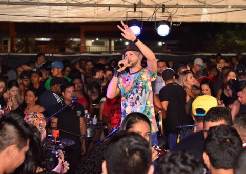  Natal da Meia Noite Acaba terá muito samba e prêmios imperdíveis 