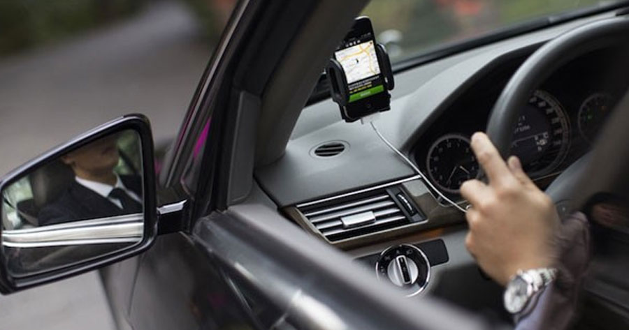  Trio finge ser cliente e faz motorista da Uber refém durante arrastões em Manaus