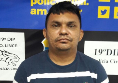 Homem é preso com 21 porções de droga dentro de casa em Manaus