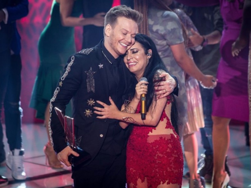Samantha Ayara vence ‘The Voice Brasil’ e Michel Teló se consagra tricampeão