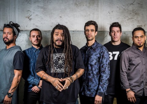 Raça Negra e Onze:20 comandam o Réveillon na Ponta Negra