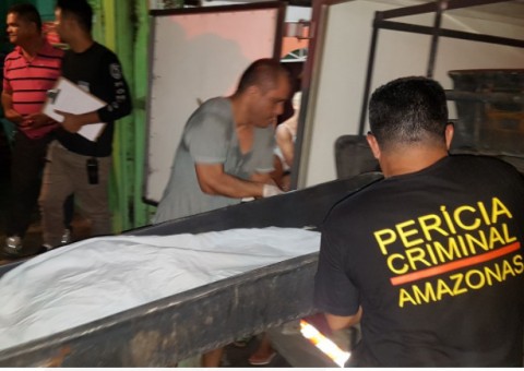 Idosa é brutalmente morta dentro de casa em Manaus