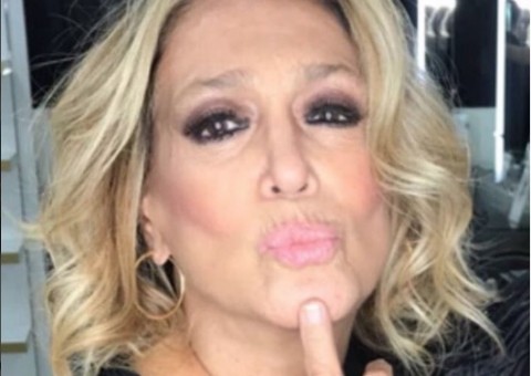 Susana Vieira recebe alta do hospital 