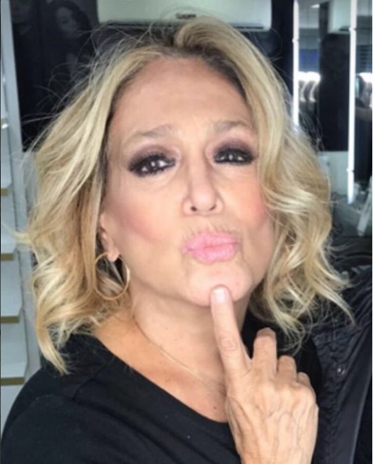 Susana Vieira recebe alta do hospital 