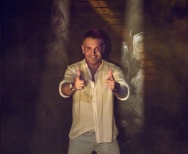 Cabaret agita noite natalina com Dj Herbert Tonn