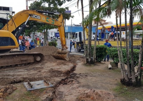 Seminf assegura que nova cratera não afetará trânsito em rua principal de Manaus