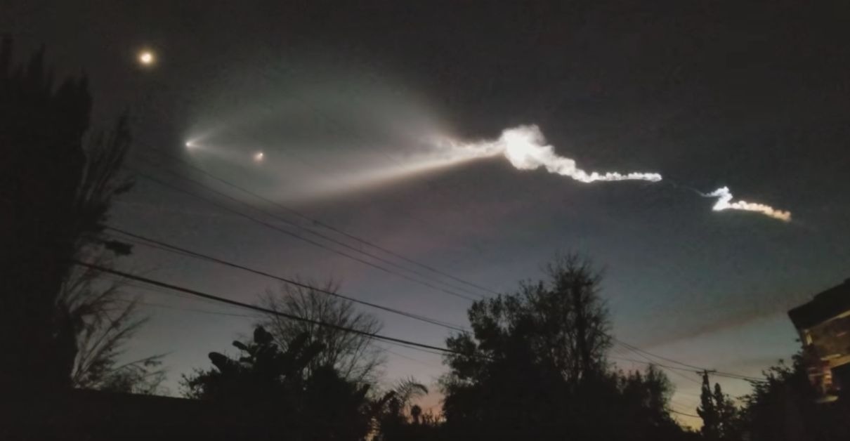 Objeto brilhante no céu assusta moradores e vídeos viralizam na internet
