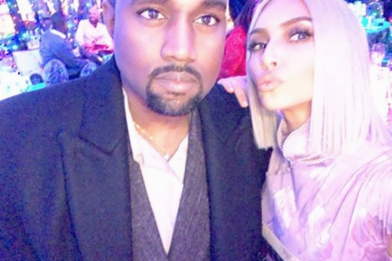 Família Kardashian faz festão de Natal, mas Kylie Jenner não aparece em fotos