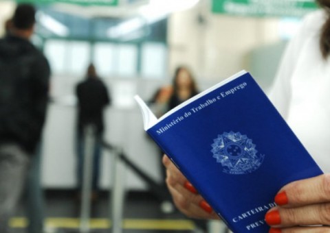 Sine abre vagas de emprego e faz seleção nessa terça-feira em Manaus