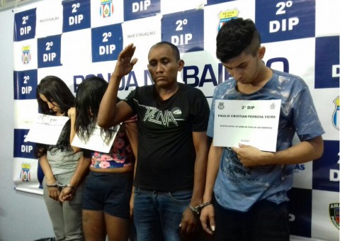 Quatro são presos suspeitos de assaltar casa e fazer família refém em Manaus