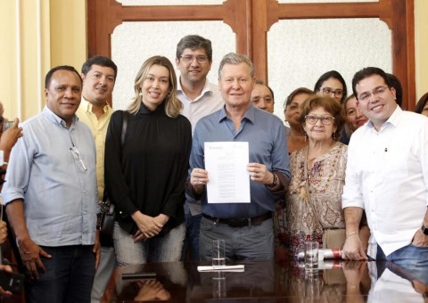 Aprovada Lei que amplia atendimento preferencial em Manaus