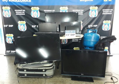 'Diabo Loiro' é preso suspeito de furtar faculdade e residências em Manaus