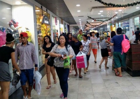  Liquidou: Shopping em Manaus realiza queima de estoque com descontos de até 70% 