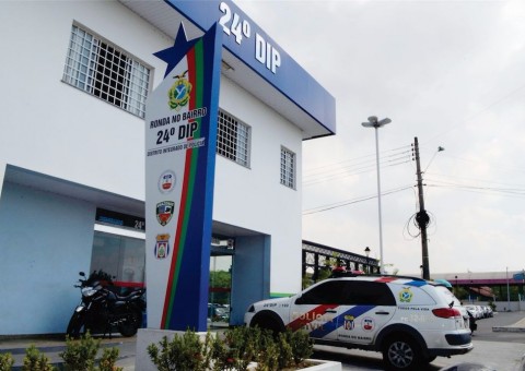 Dois são presos suspeitos de furtarem carros e lojas no Centro de Manaus