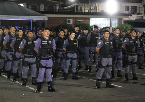 Mais de 300 policiais militares são condecorados por atos heróicos em ocorrências de 2017