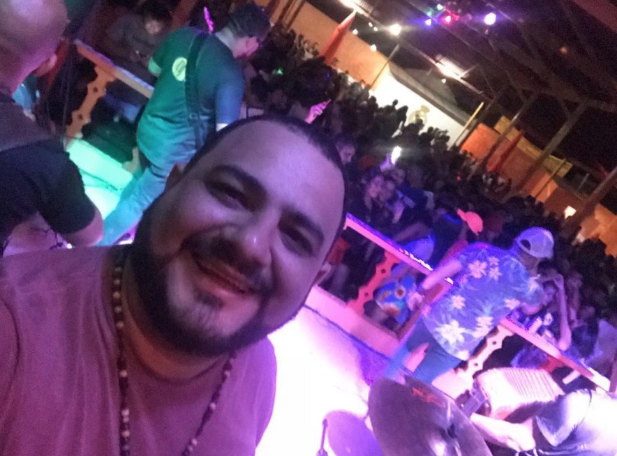Banda do DJ Evandro Jr. movimenta shopping de Manaus em janeiro