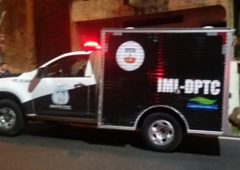 Bebendo com amigos, jovem é executado friamente por homens misteriosos em Manaus