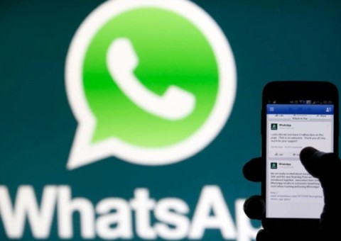 Em plena virada de ano, WhatsApp sai do ar em vários países e revolta usuários