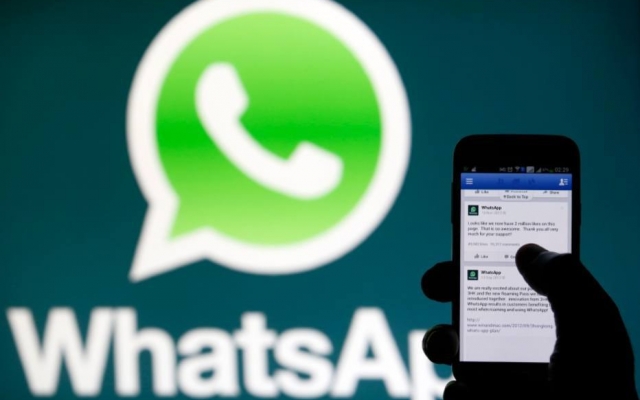 Em plena virada de ano, WhatsApp sai do ar em vários países e revolta usuários