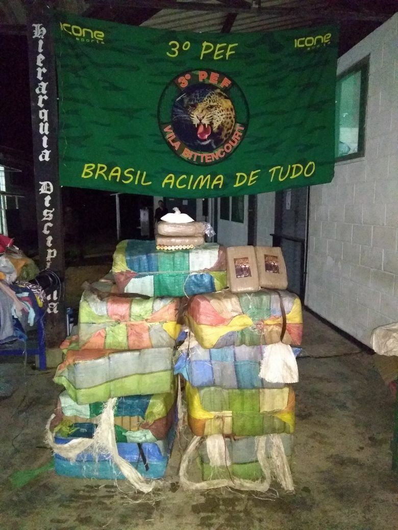 750kg de maconha 'skunk' são apreendidos em operação do Exército no Amazonas