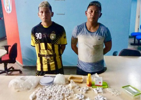 Em Manaus, após ser preso com drogas homem entrega parceiro de tráfico